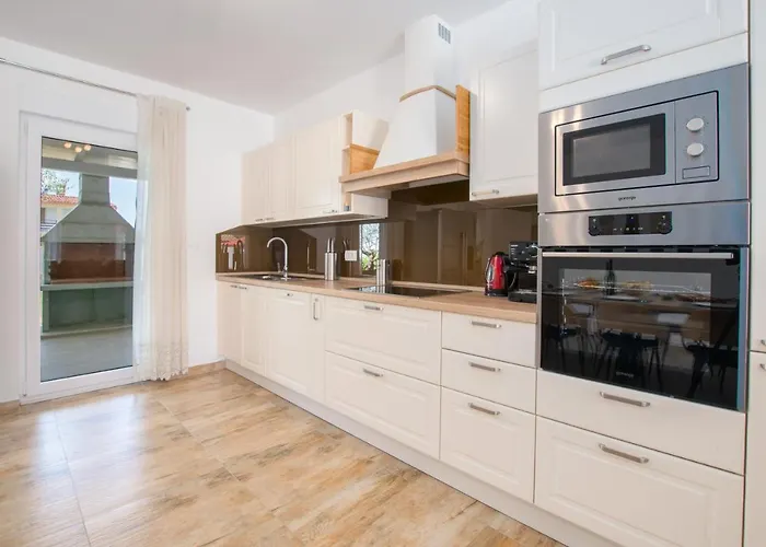 Βίλα Relaxing Mala Vala