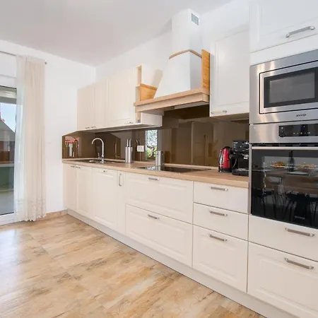 Вилла Relaxing Mala Vala